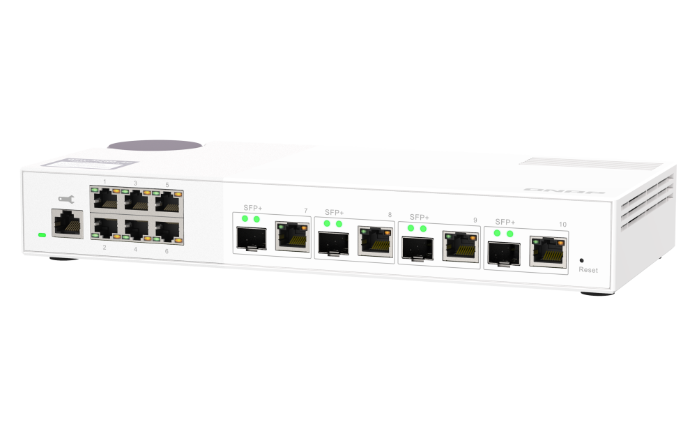 QNAP QSW-M2106-4C Right-Top
