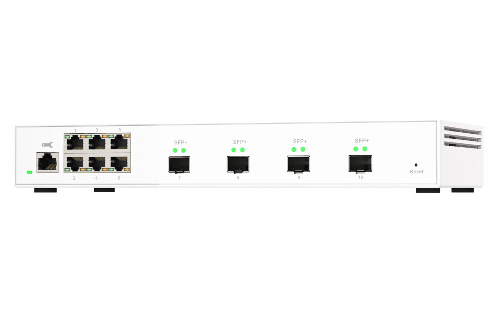 QNAP QSW-M2106-4S Right